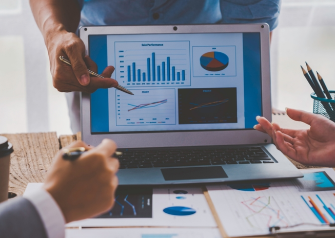 Rapports et Analyse des Performances