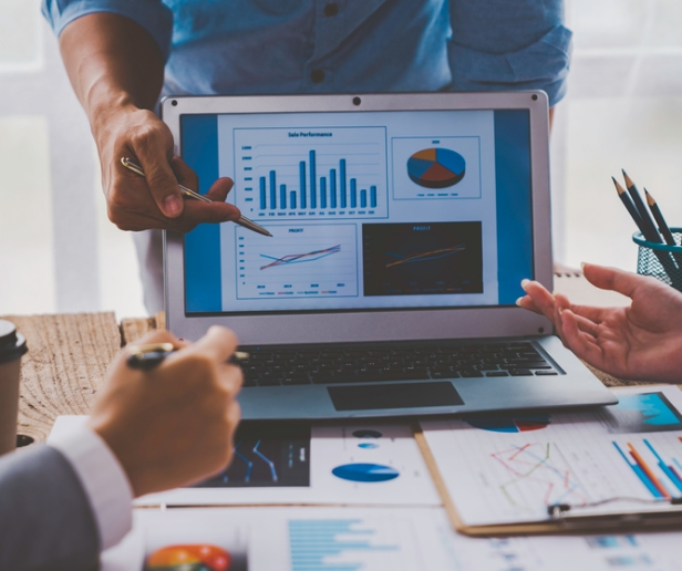 Rapports et Analyse des Performances